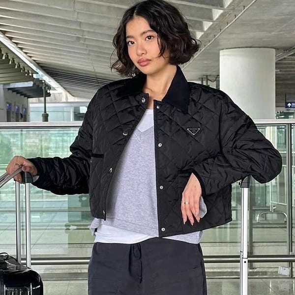 売上総額１位！プラダ ライトRe-Nylon クロップド ジャケット パチモン puq83450
